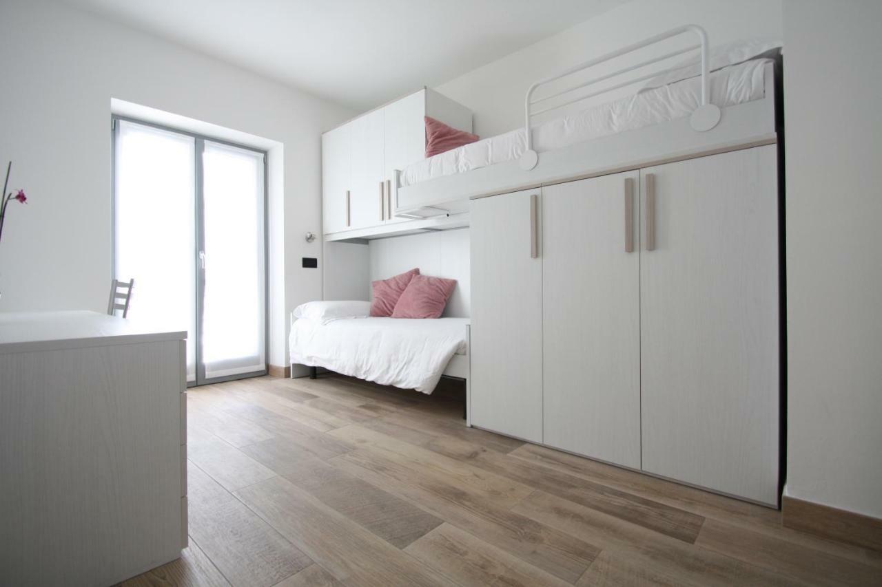 メッツァーナCasa Ai Stabliアパートメント エクステリア 写真