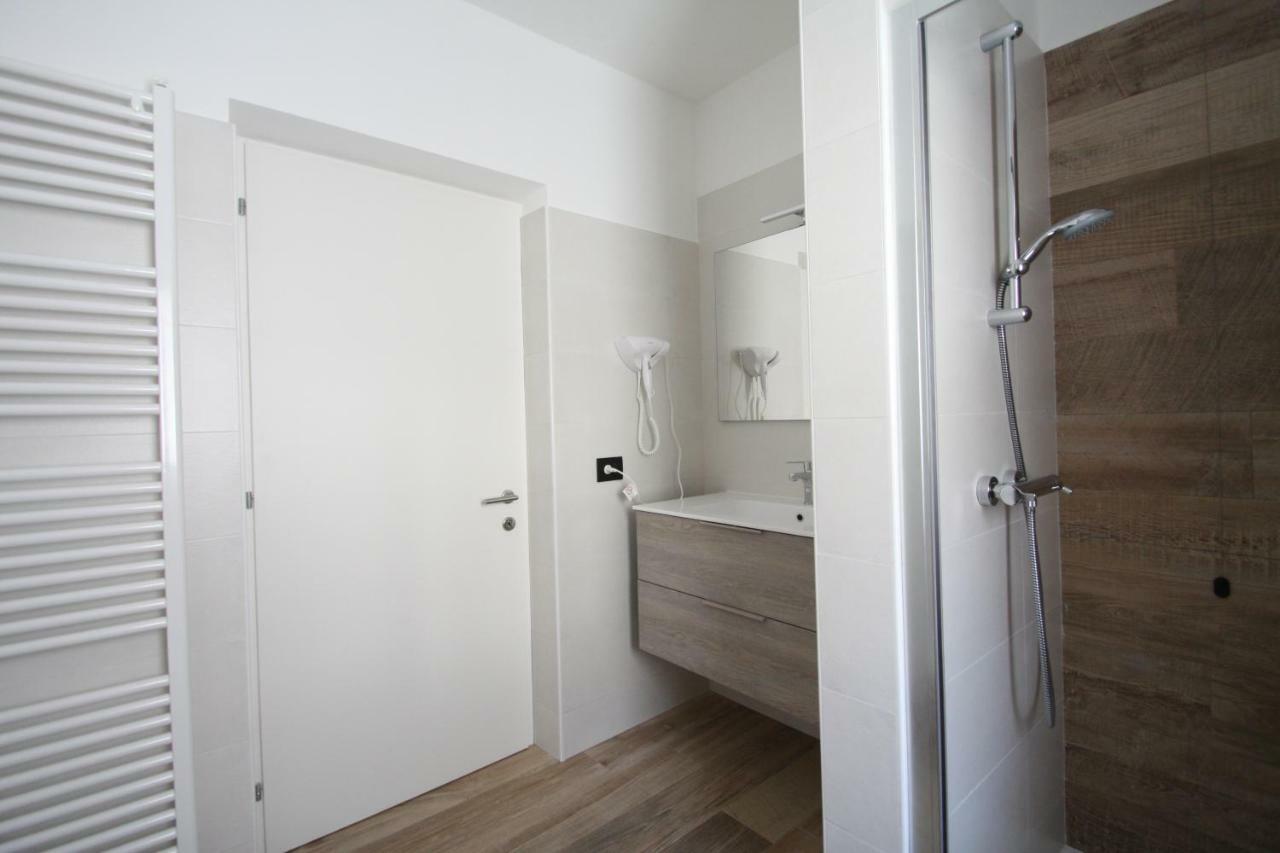 メッツァーナCasa Ai Stabliアパートメント エクステリア 写真