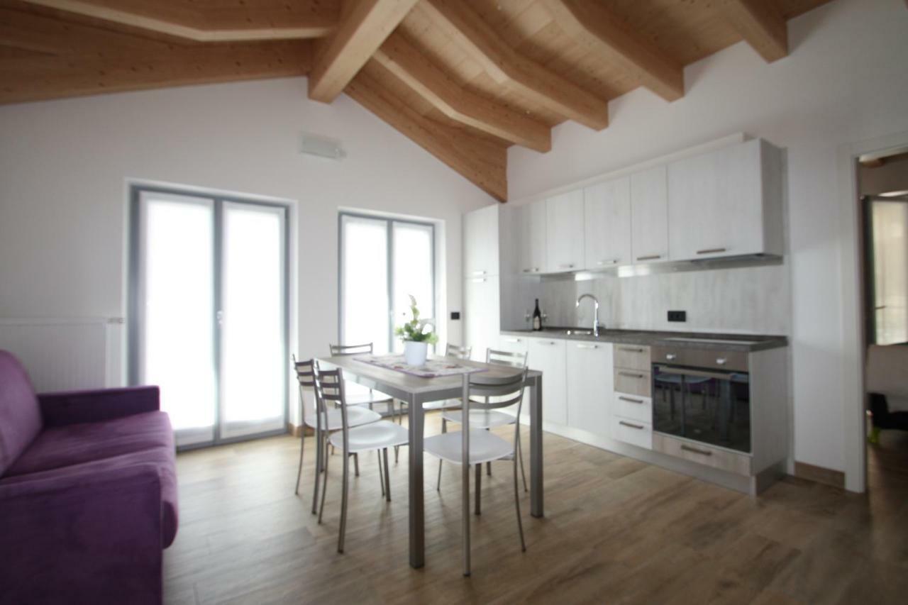 メッツァーナCasa Ai Stabliアパートメント エクステリア 写真