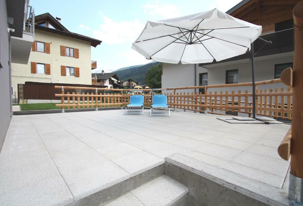 メッツァーナCasa Ai Stabliアパートメント エクステリア 写真