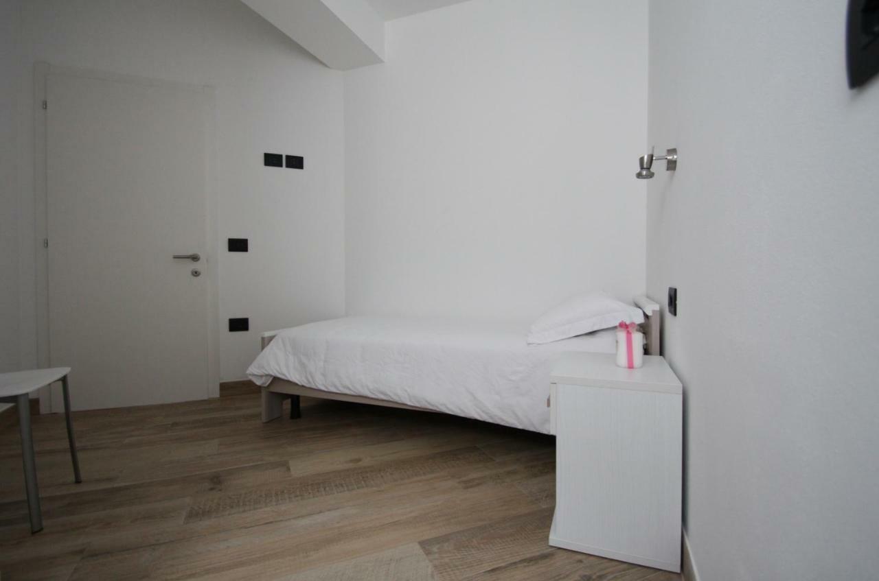 メッツァーナCasa Ai Stabliアパートメント エクステリア 写真